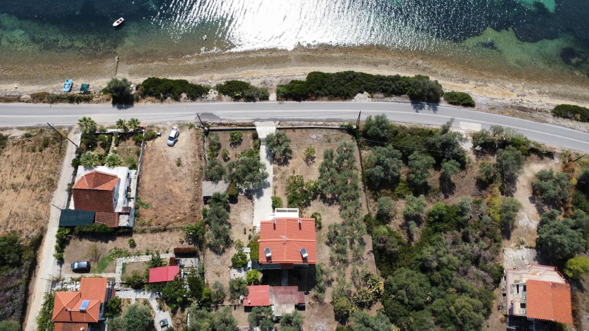 Rododafni Loft Apartment Gialtra